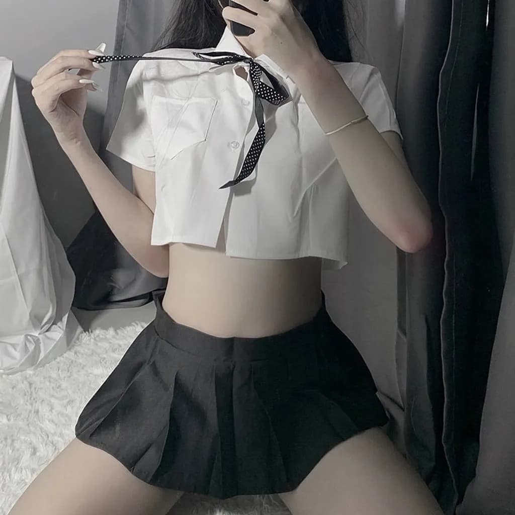Đồ cosplay nữ sinh Hàn Quốc anime sexy đáng yêu váy xếp ly áo croptop kèm cà vạt nơ học sinh dễ thương N716