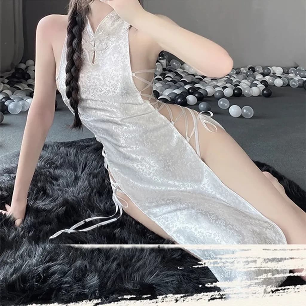 Sườn xám gợi cảm đan dây hông anime sexy quyến rũ cosplay cổ trang Trung Hoa gấm đen trắng mềm mịn  N781 - ảnh 3